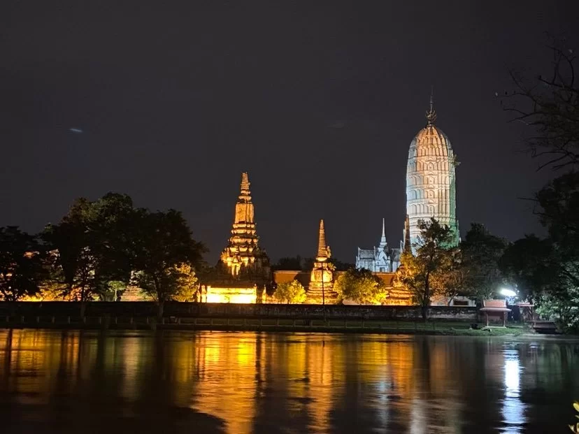 Wat Phutthaisawan temple 