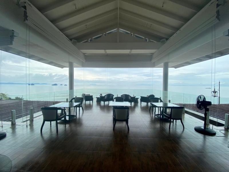 The Club Lounge (InterContinental Koh Samui)